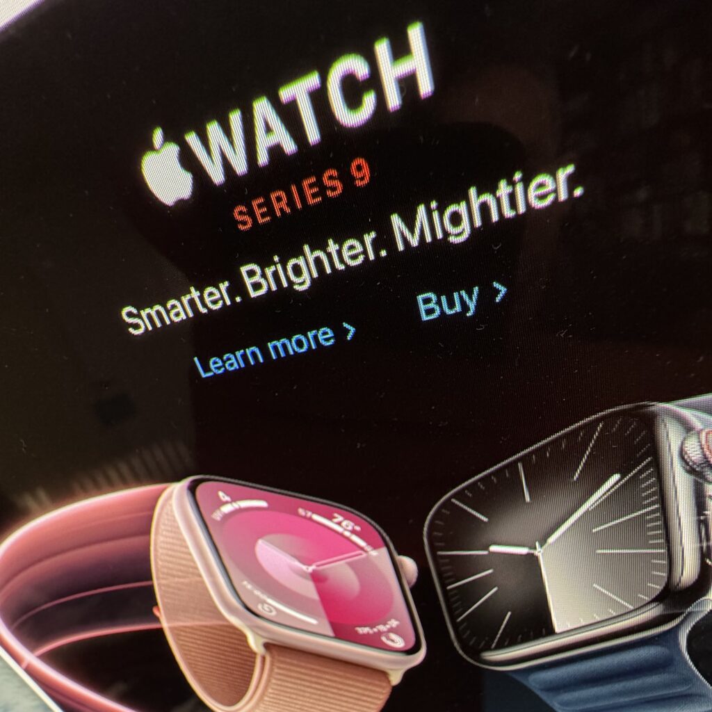 Apple Watch Faces Patent Scrutiny